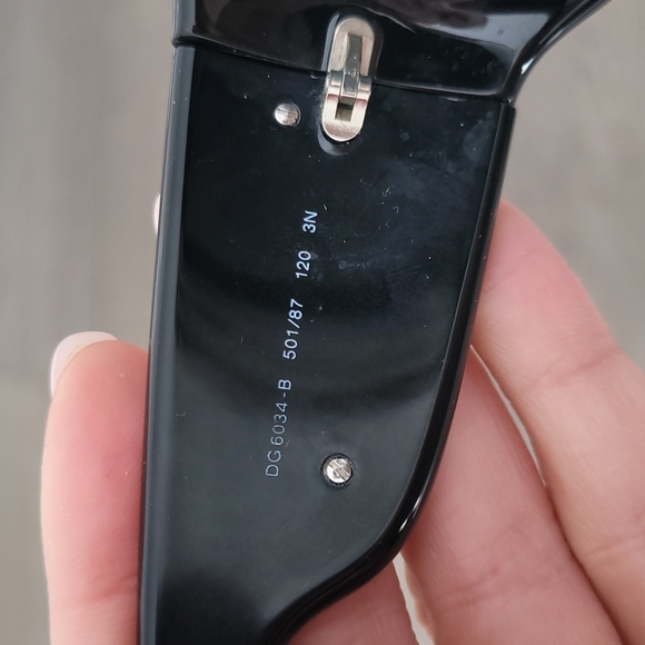 DOLCE GABBANA SUNGLASSES BLACK - Picture 4 of 6